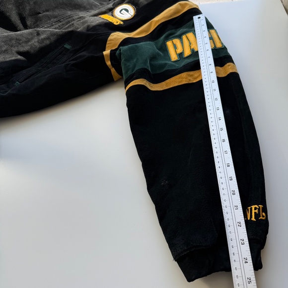 Green Bay Packers Vintage NFL Suede Bomber Jacket Size M - Picture 9 of 16